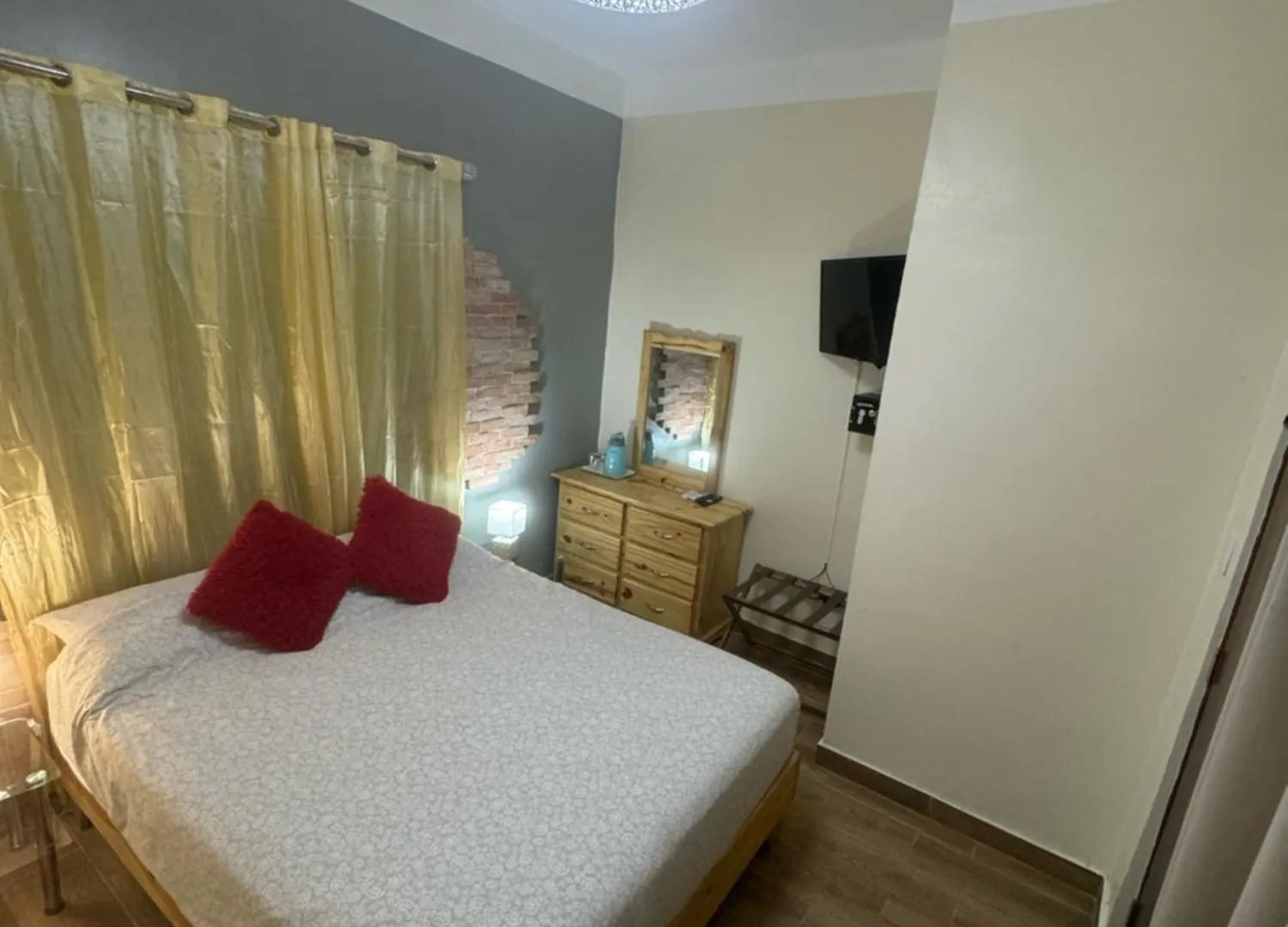El Conde De Atrini Hotel Santo Domingo Guest house